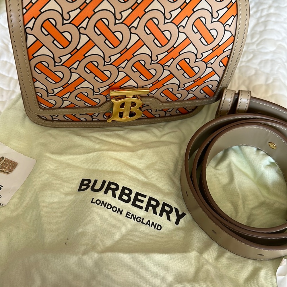 Burberry belt bag